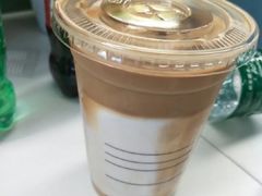 小陨石大红袍牛乳-瑞幸咖啡(番禺永旺梦乐城店)