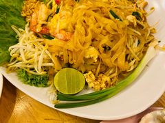 -J Daeng Seafood