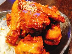 甜辣带骨炸鸡-BHC炸鸡(明洞总店)
