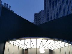 -Apple零售店(新街口店)