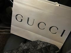 -Gucci(重庆IFS店)