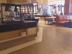 -亚龙湾希尔顿自助餐厅·海鲜·烧烤·沙滩BBQ·现场乐队