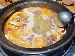 -一朵菌·野生菌探索家火锅(南亚店)