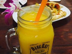 -Dang restaurant (patong phuket)