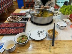-田村·酸汤鲜牦牛肉火锅(布达拉宫广场店)