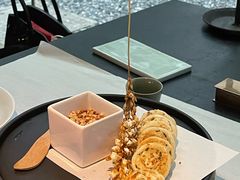 榛子酱鹅肝拌葱油饼-桂语山房(满觉陇店)