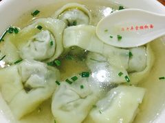 -潘国仙耳光馄饨(黄家阙路店)