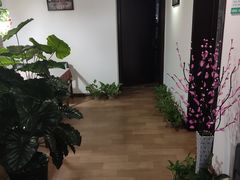 -忘忧草融合私房菜(红鼎国际店)