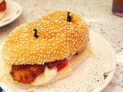 猪扒包-新辉港式茶餐厅(北栅店)