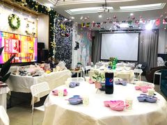 -蓝房子轰趴俱乐部(天鹅湖假日山庄别墅店)