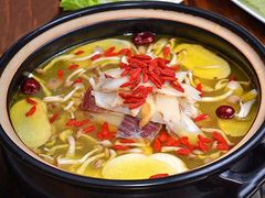 -谢云贵清香水煮鸡(总店)