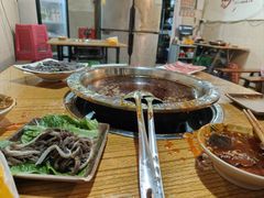 -毛毛老火锅(八年观音桥店)