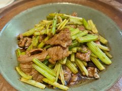 -吕氏焗小鲜•海鲜青岛菜(总店)