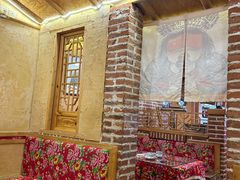 -闯关东东北农家菜(崂山石老人店)