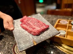 现切板鍵牛排-老乾杯和牛烧肉(王府中环店)