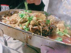 东巴烤鱼-88号小吃店·经典云南菜·地道纳西美食