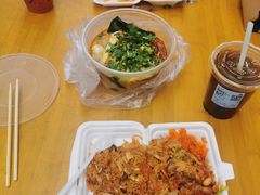 -老婆婆炒饭(小白楼1902欧式风情街店)