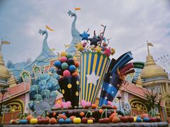 -七彩云南欢乐世界