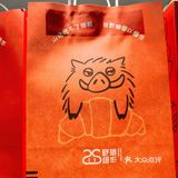 看这面包我就饿了