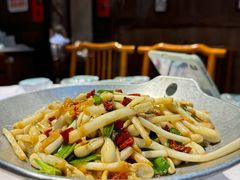 -客家大院·非遗赣南客家菜(郁孤台店)