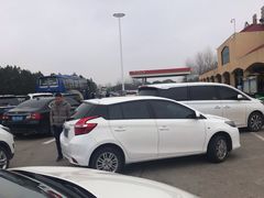 -鹰潭服务区-停车场