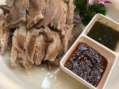 牧民手扒肉-大汗行宫园林餐厅