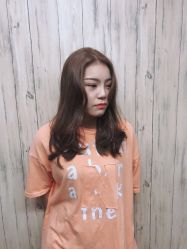 -首脑美发沙龙