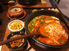 -银米·云南传统过桥米线(双廊黑金冠店)