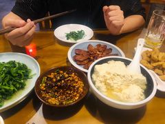 -重庆石磨豆花庄(乔庄店)