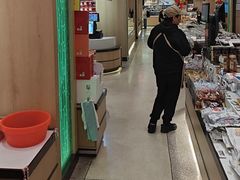 -上海市长春食品商店(淮海中路店)