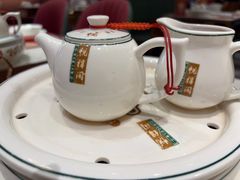 -悦得闲广式点心茶楼(蓝鲸世界店)