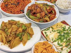 -川湘哥麻辣鸡块(万达店)