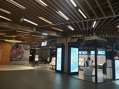 店内环境-瑞虹新天地月亮湾