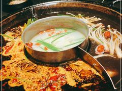 -渝涯重庆豆花老火锅(中赢国际店)