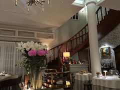 -La Villa French Restaurant