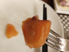 三文鱼刺身-听松楼·花园酒店·自助餐厅(红梅公园店)