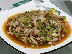 -莲花石酸菜鱼(海滨东路店)