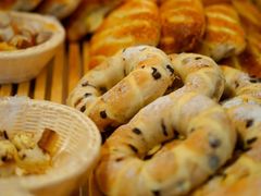 -焙丽拾光(麦凯乐直营店)