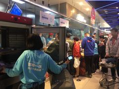 等位区-盒马鲜生(宝地店)