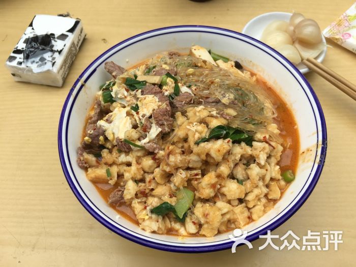 建娃小炒泡馍生肉小炒图片 - 第1张