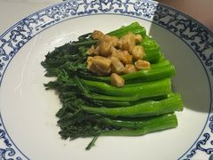 油渣拍蒜炒广东菜心-湖鱼湖·蓉亭食贝(亚运村店)