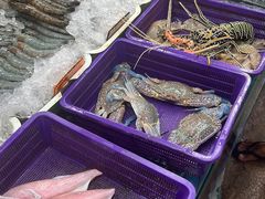 -拉威海鲜市场
