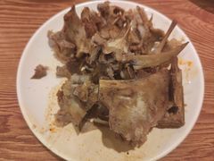 -清真吴记门钉肉饼·喜多利