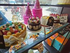 -红跑车蛋糕世界(网巾市店)