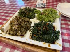 炝拌野菜-王村姑老土炕莜面村(桥东店)