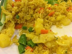 -J Daeng Seafood