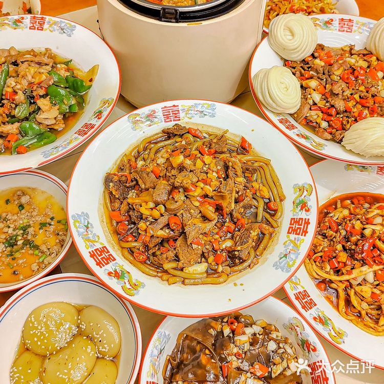 关于我在武汉唯一想推的湘菜馆！