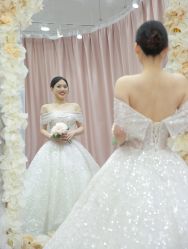 -LOVE SHINE婚纱·红鼎庄龙凤褂·妈妈装定制