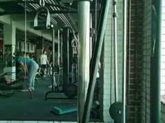 -瑞莱克斯健身俱乐部