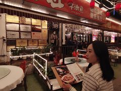 -刘姐啤酒鱼民族演艺餐厅(西街总店)